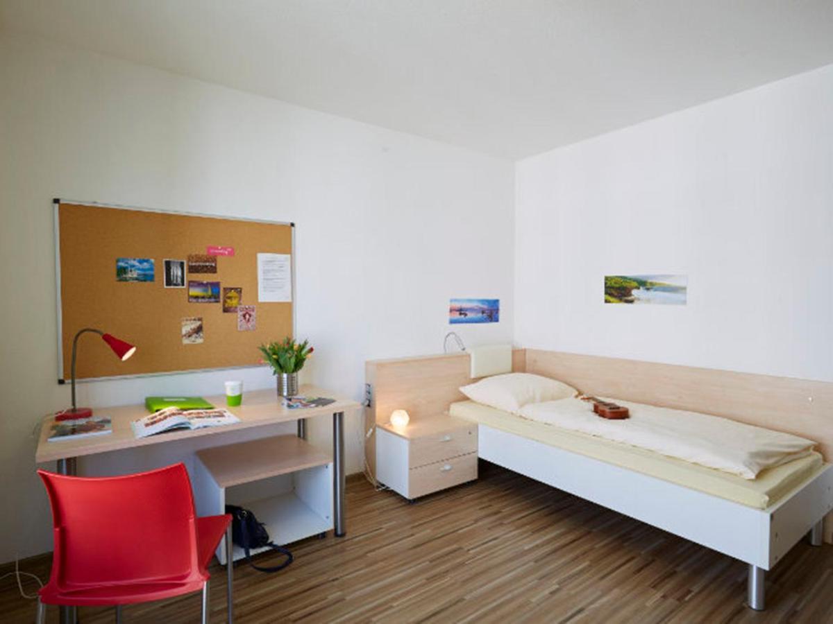 Gaestehaus Des Goethe-Institut Freiburg Bagian luar foto